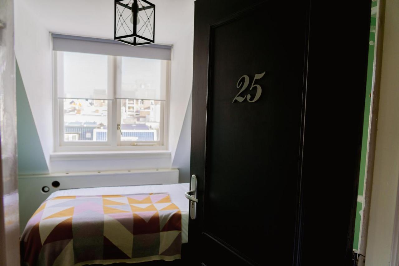 Single Room,1588490335:JPEG